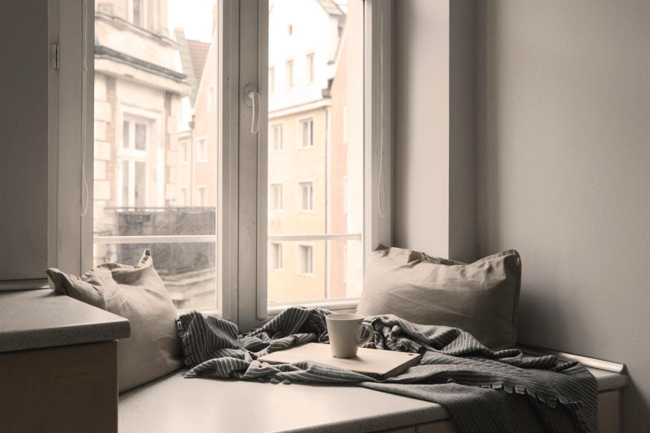 By The River And City Center - Comfortable Rooms Wroclaw Ngoại thất bức ảnh