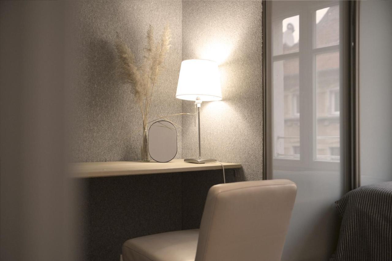 By The River And City Center - Comfortable Rooms Wroclaw Ngoại thất bức ảnh