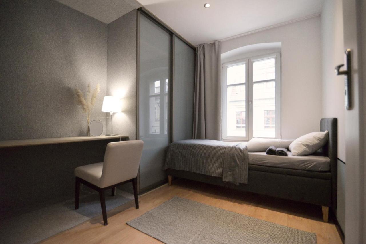 By The River And City Center - Comfortable Rooms Wroclaw Ngoại thất bức ảnh